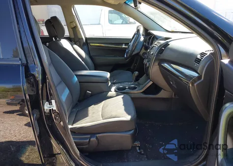 2011 Kia Sorento Lx из США, поврежденный, VIN 5XYKT4A10BG164568